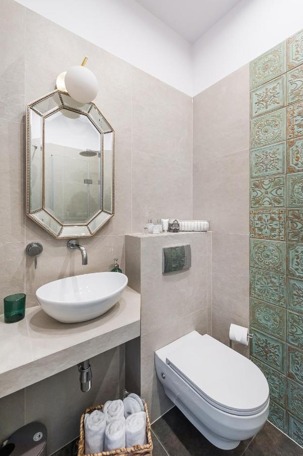 Luxury Spa Apartment Old Town Krakow Bagian luar foto